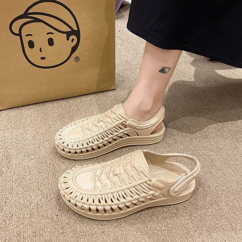 Women's Platform Sandals 2024 New Summer Closed-Toe Sandals Retro Outdoor Women's Sandals Beach Velcro Sandals