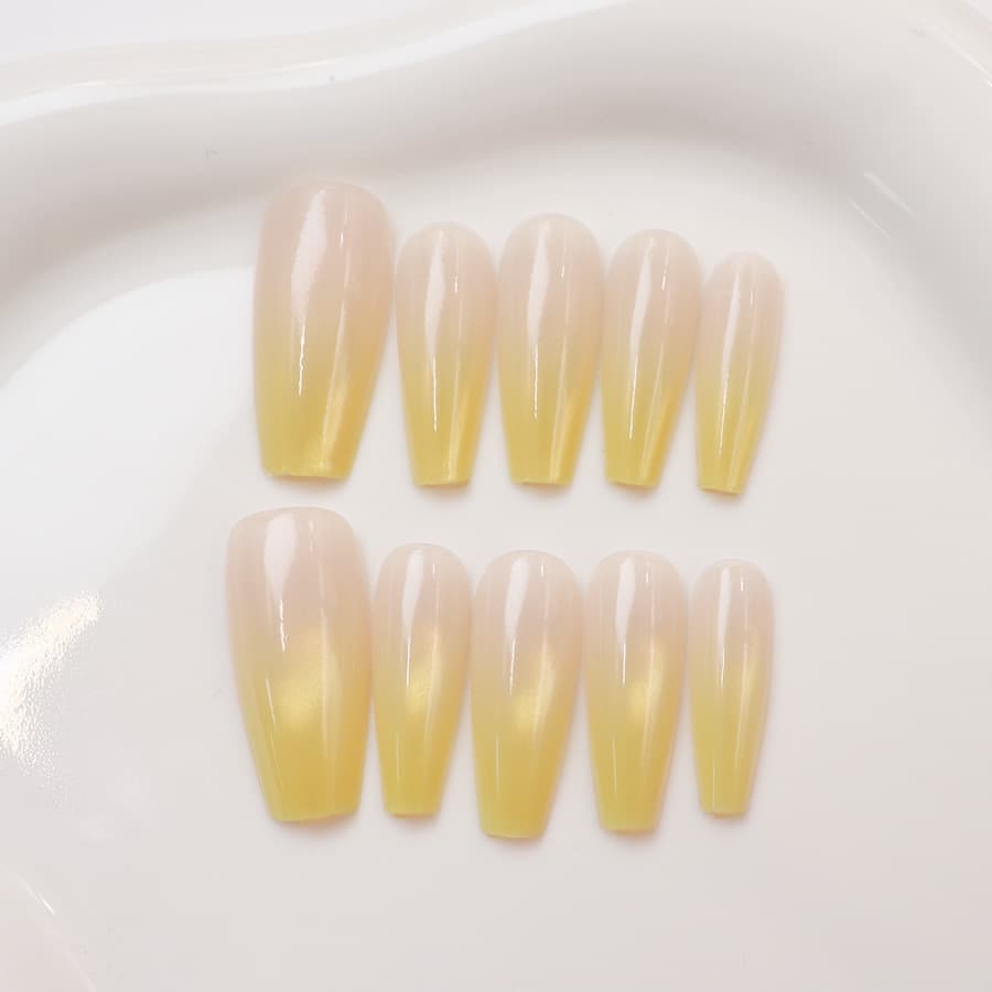 Lemon Moon Amber Cat's Eye Yellow Manicure Gentle Whitening Removable Short Wearable Nails Wholesale