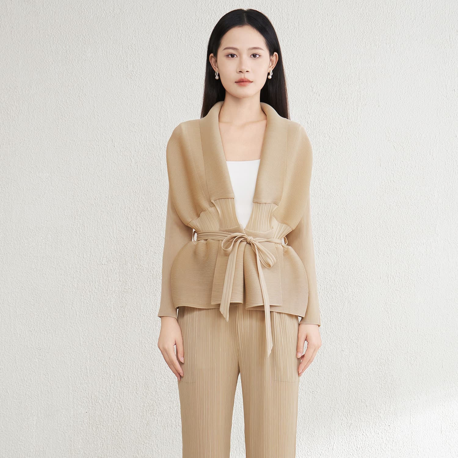 Korean Style Tie-Front Jacket 2025 Autumn New Casual Commuter Short Waist-Cinching Pleated Cardigan Top
