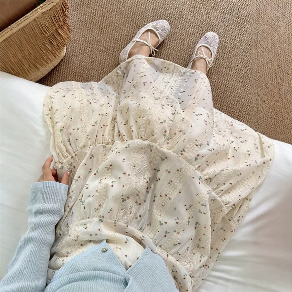 Stunningly beautiful off-white floral skirt spring women's mid-length cake skirt large size gentle style skirt