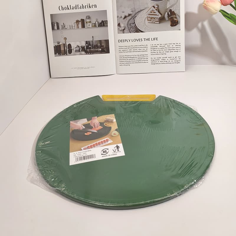 Kitchen standing cutting board household plastic pe cutting board antibacterial and mildew proof chopping board round green cutting board rotating dish