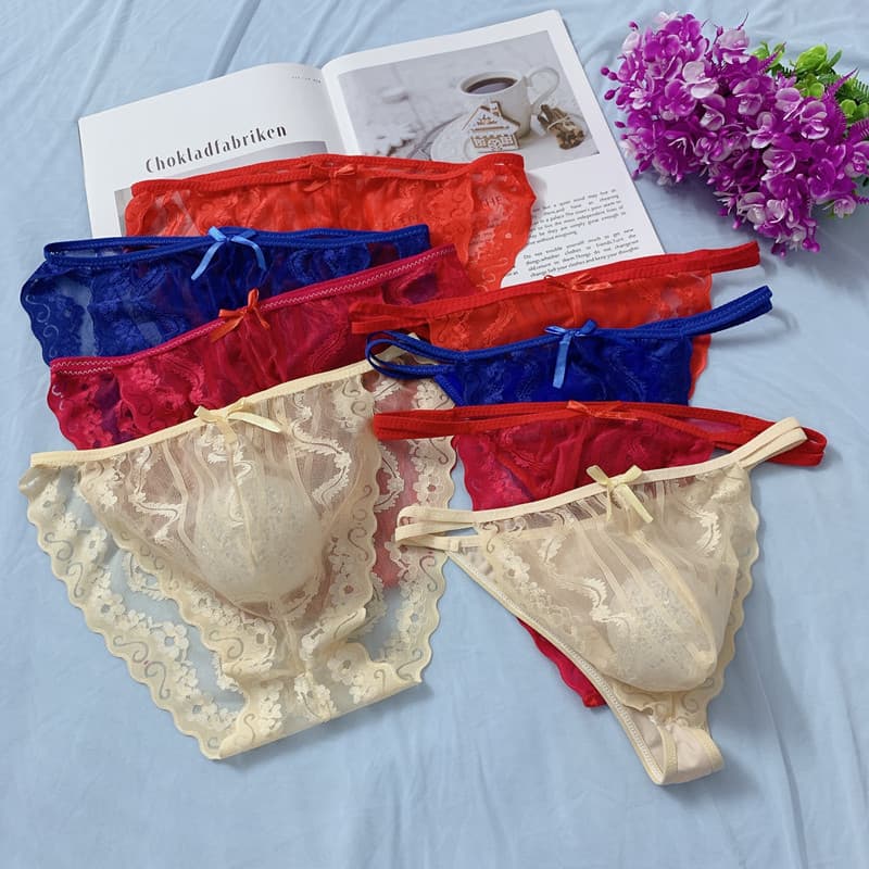 Trendy sexy and alluring seamless briefs, transparent U-shaped gusset, unique lace and floral pattern, extra hot plus-size men's underwear