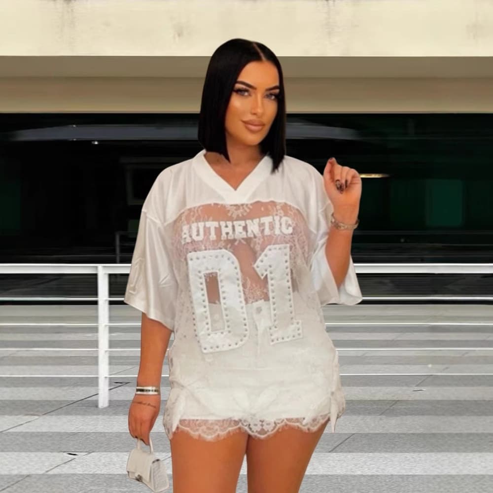 Street Perspective Sexy Lace Patch V-Neck T-Shirt Women 2024 Winter New Print Loose Casual Short Sleeve Top