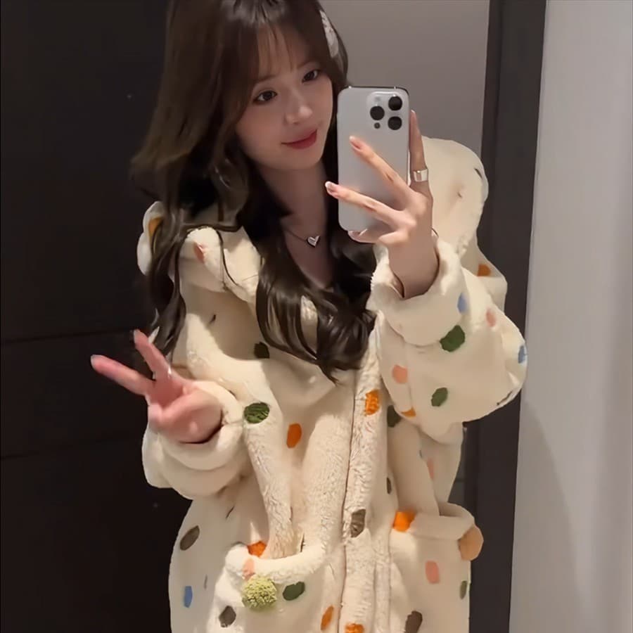Coral Fleece Bathrobe for Women, Winter Thickened, Cute Hooded Over-the-Knee Nightgown, Flannel Warm Pajamas, Homewear Robe