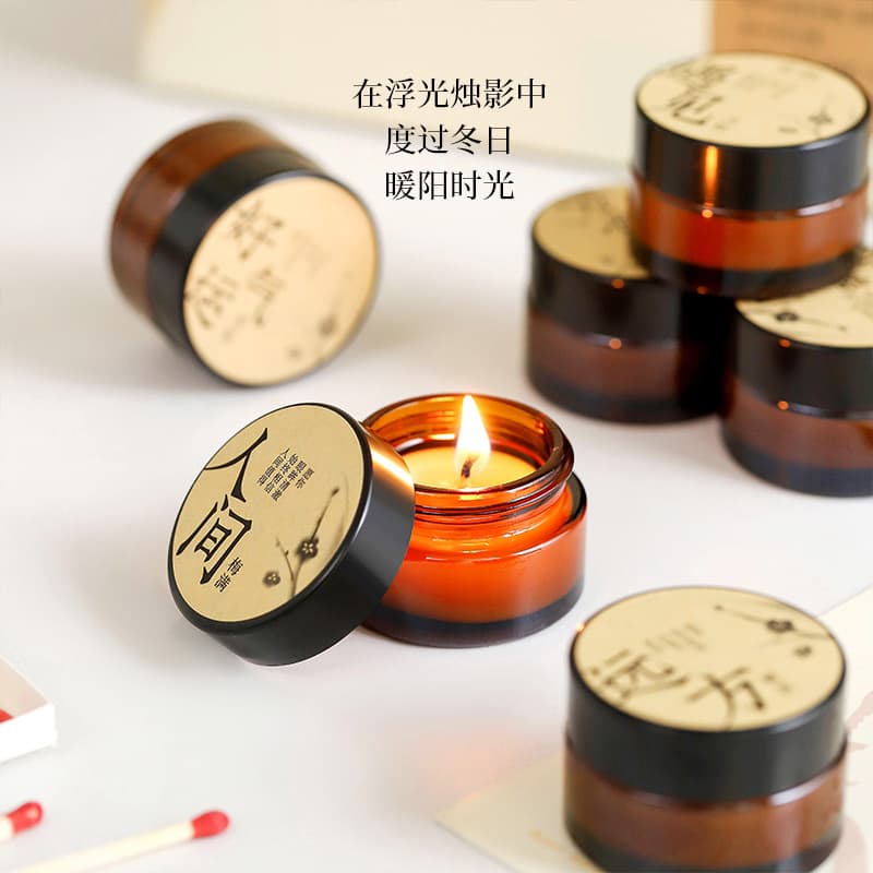 Aromatherapy Candle with Essential Oils, Soy Wax, Long-Lasting Scent, Gift for Women, Fragrance Gift Box, Souvenir