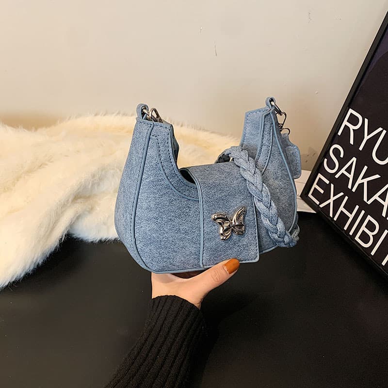 Women's Fashionable Crescent Crossbody Bag 2023 Winter New Style Casual Korean Shoulder Bag with Chain