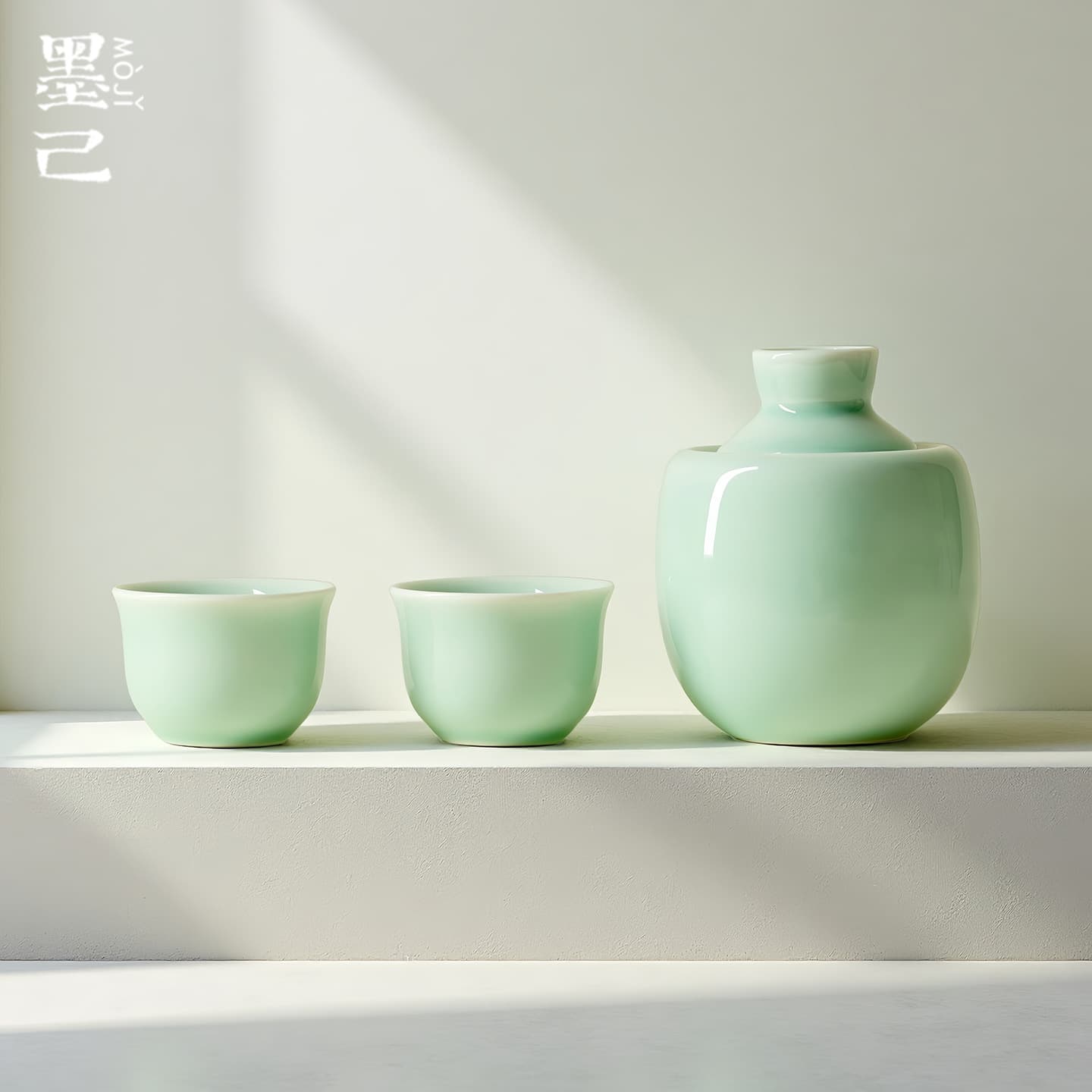 Moji Celadon Plum Green Warmer - Ceramic heating pot for rice wine and sake, clearance sale home set.