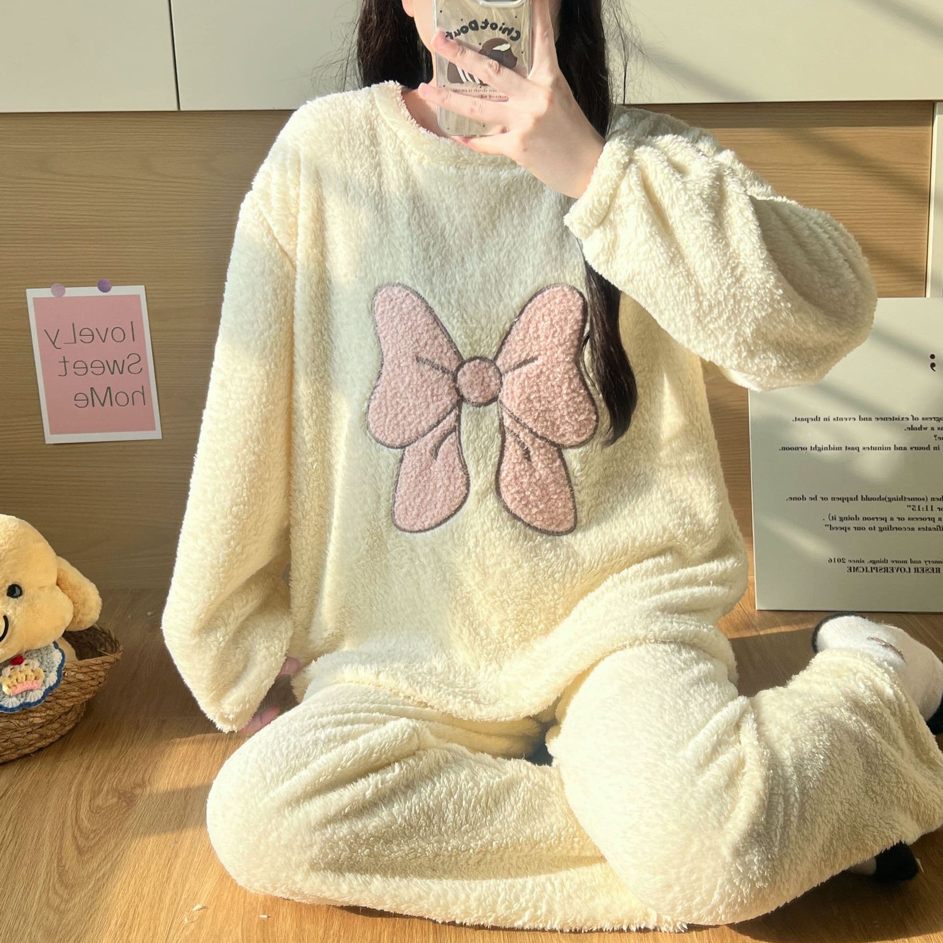 Winter Pajamas for Women Long Sleeve Fleece Warm Loungewear Set Sweet Campus Style Two-Piece