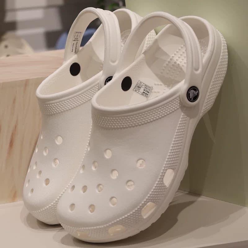 Crocs Classic Star Clogs Export EVA Material Beach Shoes Couples Outdoor Lightweight Slip-Resistant Casual Closed-Toe Sandals