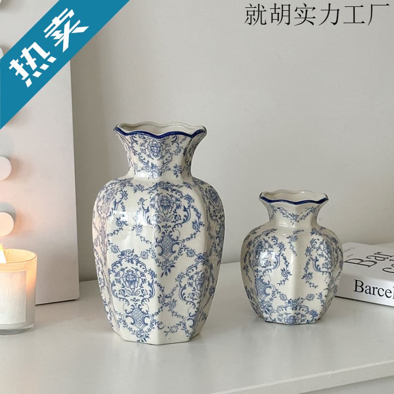New Blue-and-White Porcelain Vase, New Chinese Style Decorative Piece for Living Room Flower Arrangement, Entryway Ornament, Antique-Style Peony Flower Arrangement