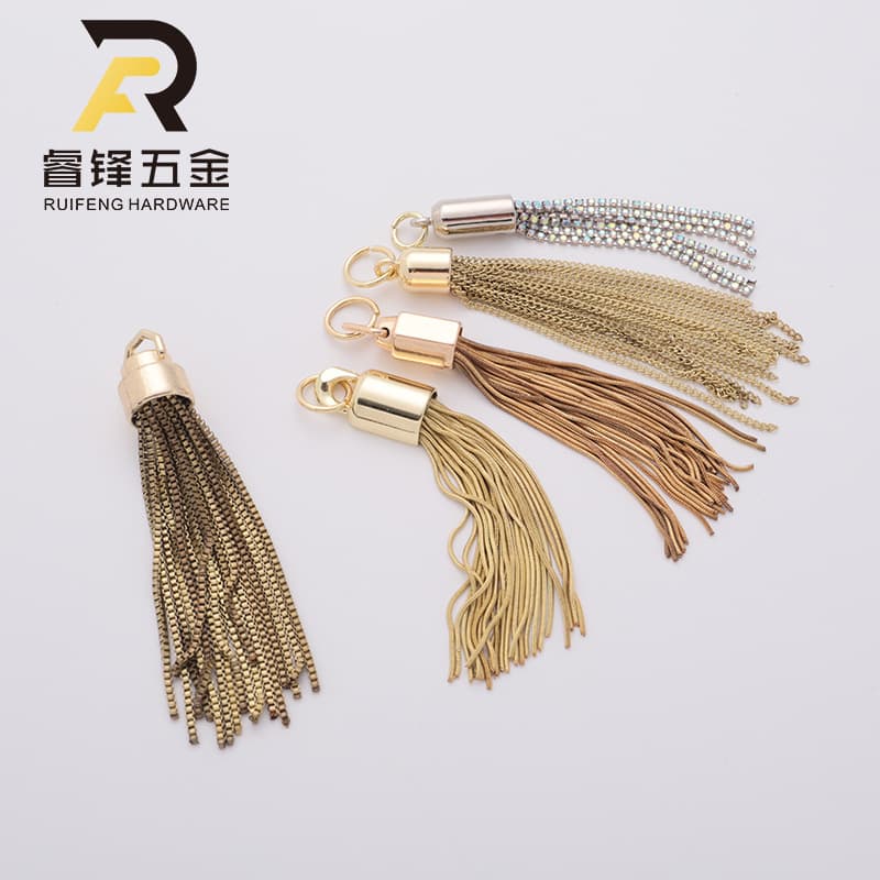 Metal Decorative Chain Hardware Accessories for Bags and Luggage Small Hanging Ornaments Metal Jewelry Chains from Guangzhou