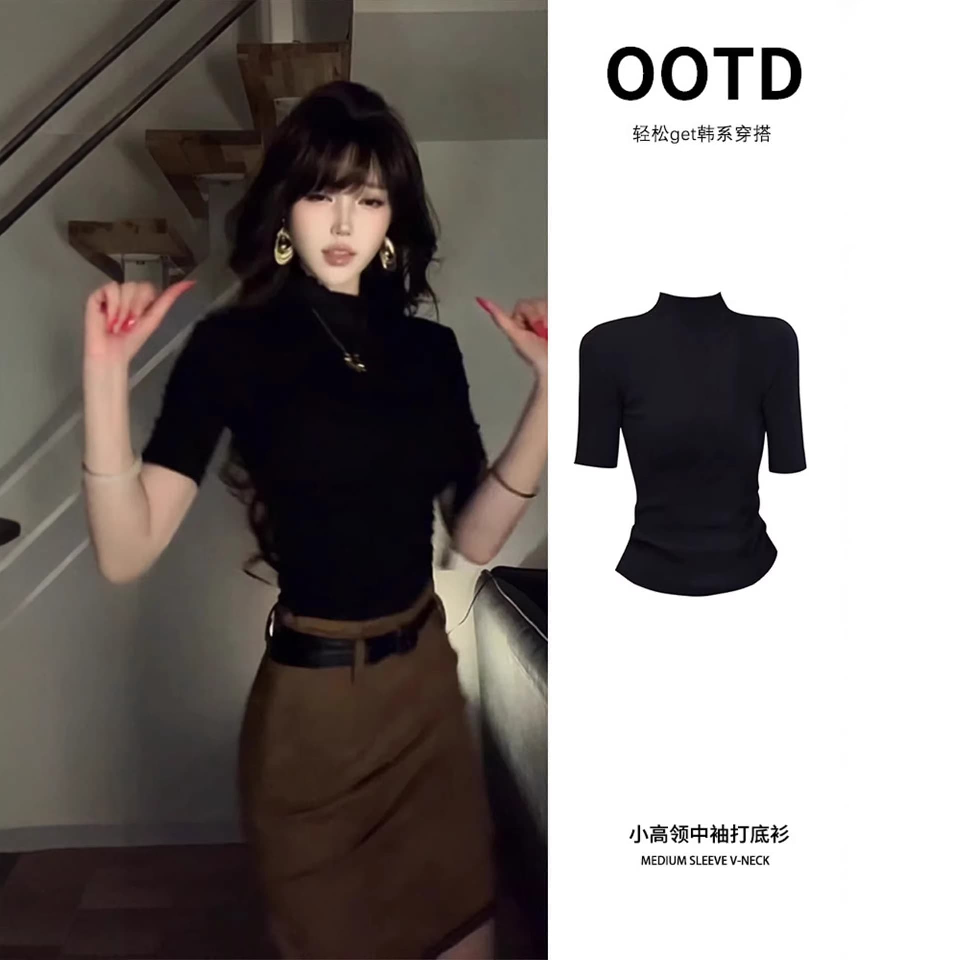 Black Mock Neck Short Sleeve Women's Summer Fitted Top T-Shirt with Half Sleeves New Arrival