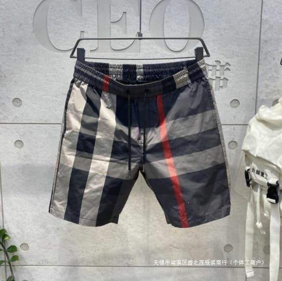 2025 new summer men's shorts, beach pants, sports and leisure mid-pants, simple contrasting workwear plaid pants for men