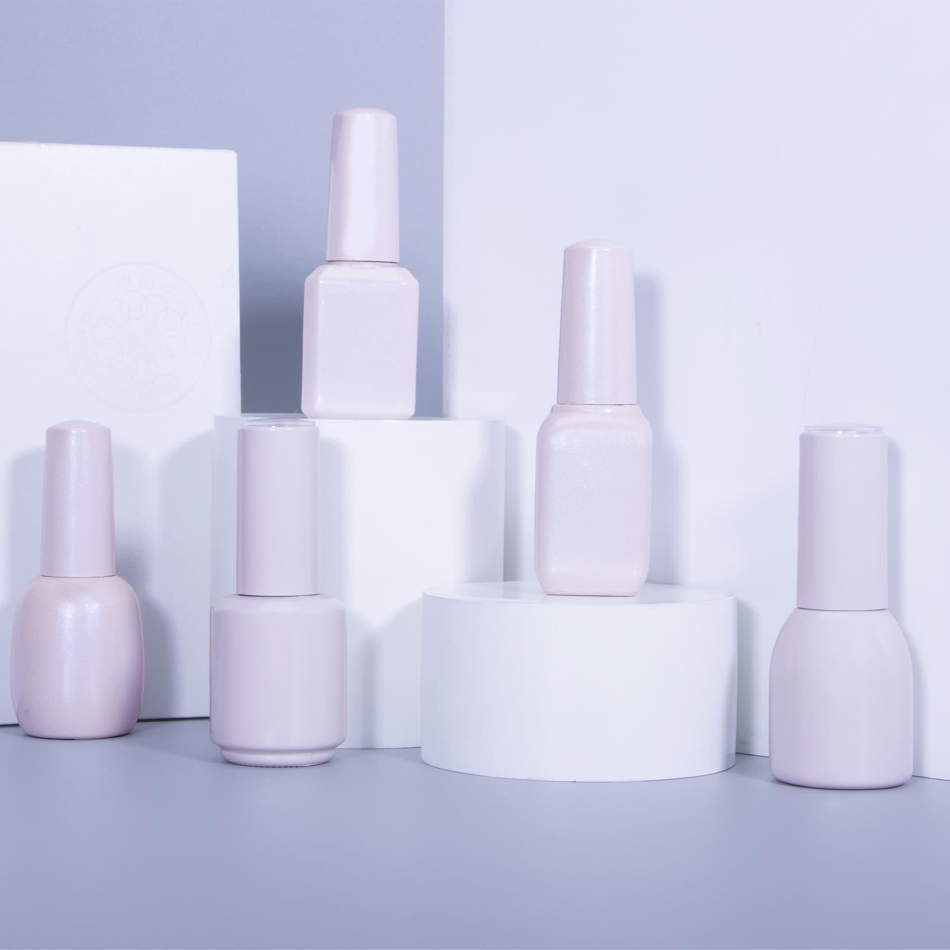 Factory Custom 8ml 10ml 12ml 15ml Empty Gel Nail Polish Bottle with Brush Cap, Gel Nail Polish Light-Proof Bottle