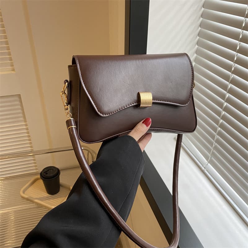 Women's Bag 2025 Autumn New Niche Texture Underarm Bag Fashion Versatile Light Luxury Shopping Commute Women's Bag Wholesale
