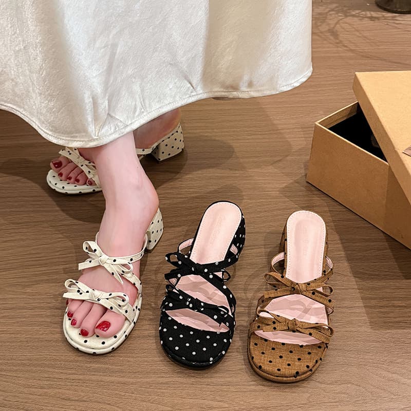 French Elegant Polka Dot Bow Slide Sandals for Women Summer 2026 New Chunky Heel Non-Slip Versatile Casual Slippers