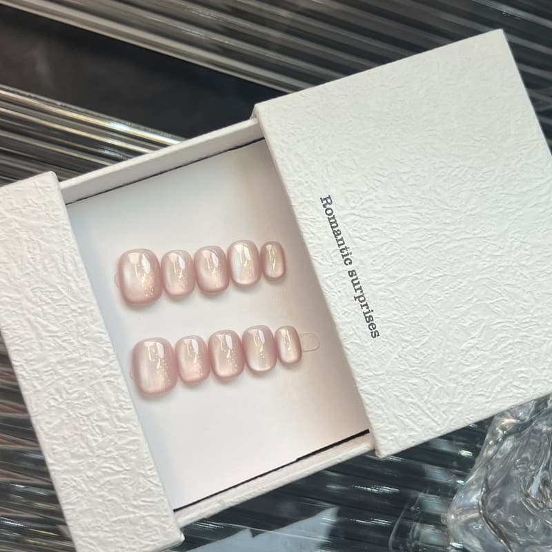 Spring/Summer Handmade Wearable Nails, Pure and Tempting Style, Whitening Bean Nails, Bean Paste Hibiscus, Niche Finished Product, Removable Wearable Nails