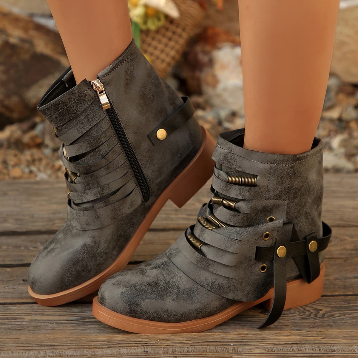 2026 Foreign Trade Plus Size Women's Cross-border High Heel Round Toe Belt Buckle Side Zipper Chunky Heel Casual Short Boots Plus Size Women's Shoes