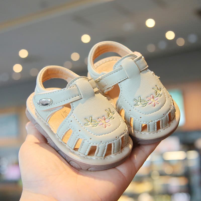 Summer Screaming Shoes for Infants and Toddlers, Toe-Toe Hollow Sandals, Breathable Baby Girl Shoes, Soft-Soled Toddler Shoes, Princess Shoes