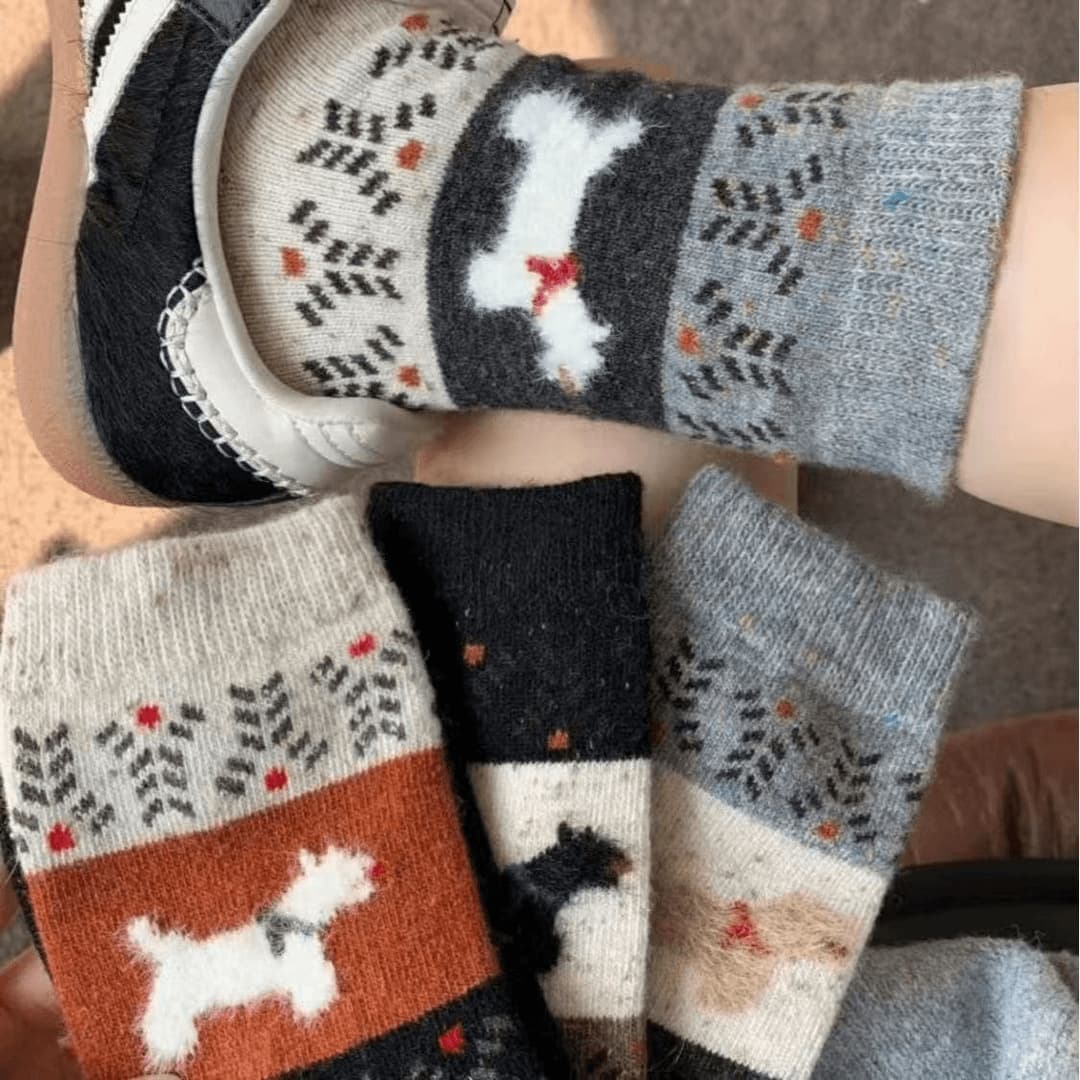 Retro Fair Isle Plush Puppy Autumn/Winter Warm Mid-Calf Socks, Long Stacked Socks, Cute Women's Socks, Zhuji Manufacturer