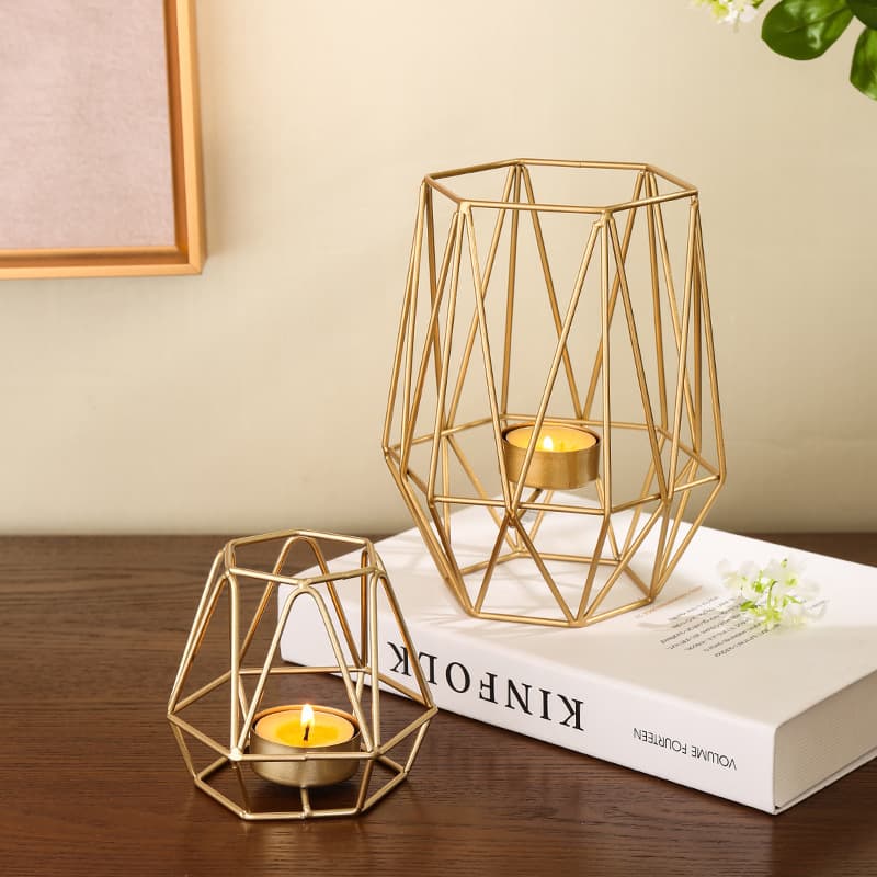 European Style Iron Candle Holder Ornament Candlestick Restaurant Geometric Candle Stand Desktop Decoration Nordic Hardware Candlestick Wholesale