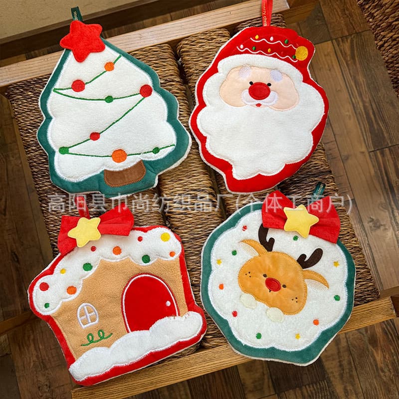 Coral fleece Christmas tree hand towels, absorbent and quick-drying, suitable for kitchens and bathrooms, hanging felt, gifts.