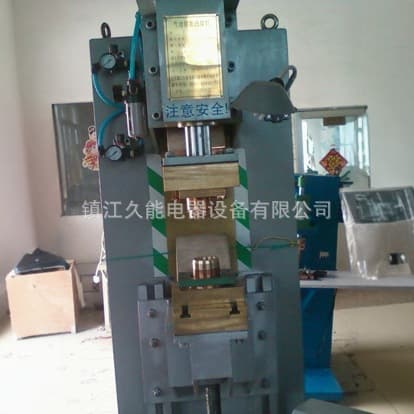 DC4000 joule specialized spot welder for automotive generator fan blades, professionally produced by Jiuneng Electric.