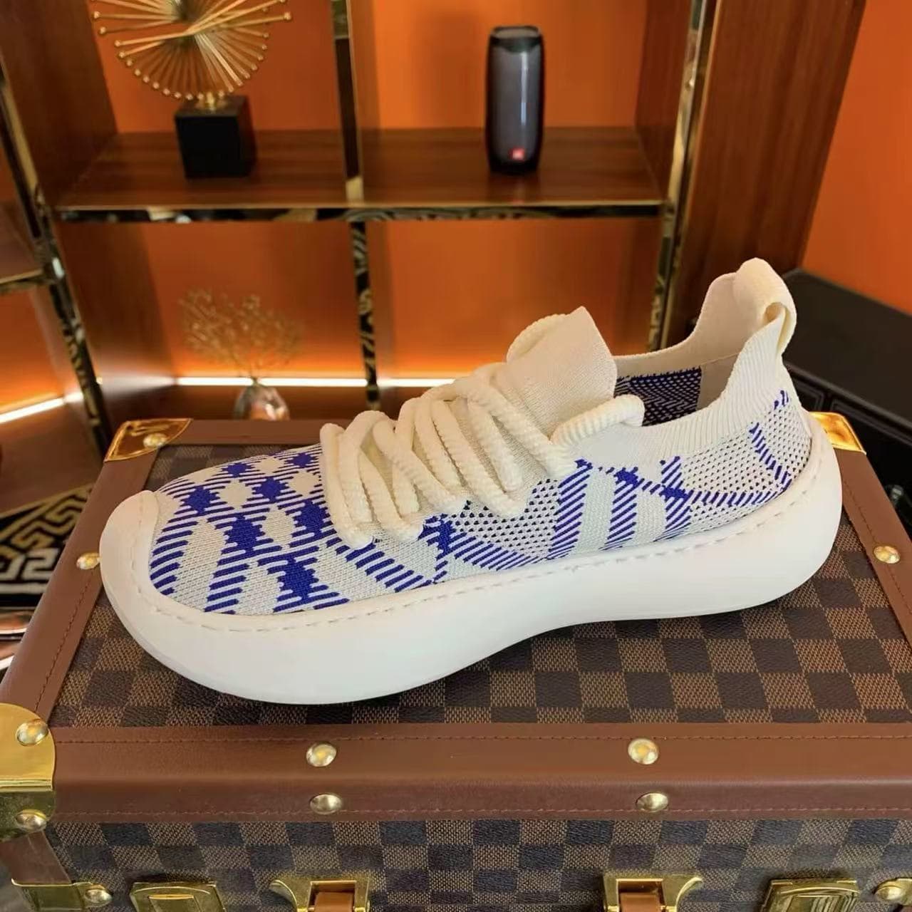 2026 trendy thick-soled height-increasing shoes, fashionable and versatile, casual shoes for men, mesh shoes, classic flying woven shoes