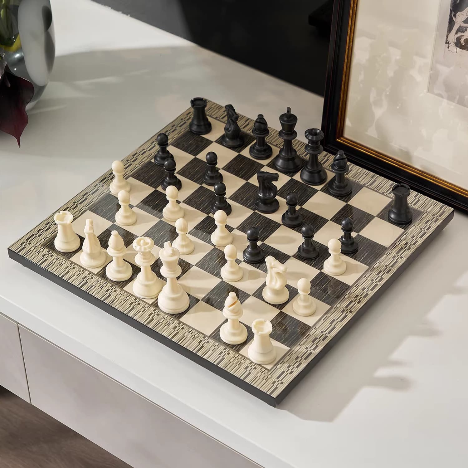 Guanxing Home Wooden Lacquered International Chess Set Decorative Board Coffee Table Home Decor Art Design