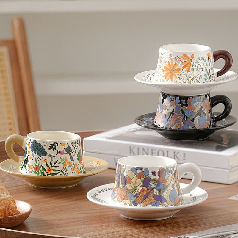 Iris Coffee Cup and Saucer Set, High-End Exquisite Ceramic Cup, Elegant Afternoon Tea Water Cup for Home Use
