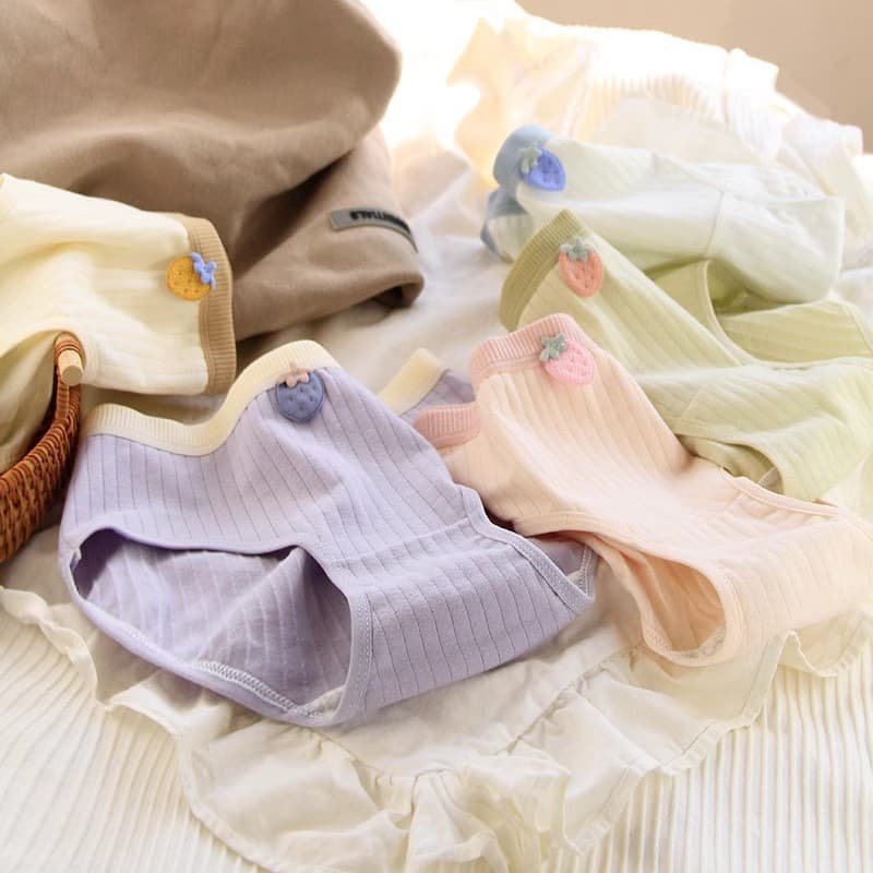 New Comfortable Panties Student Candy Color Cute Triangle Panties Mid-Waist Breathable Comfortable Teen Panties Factory Direct