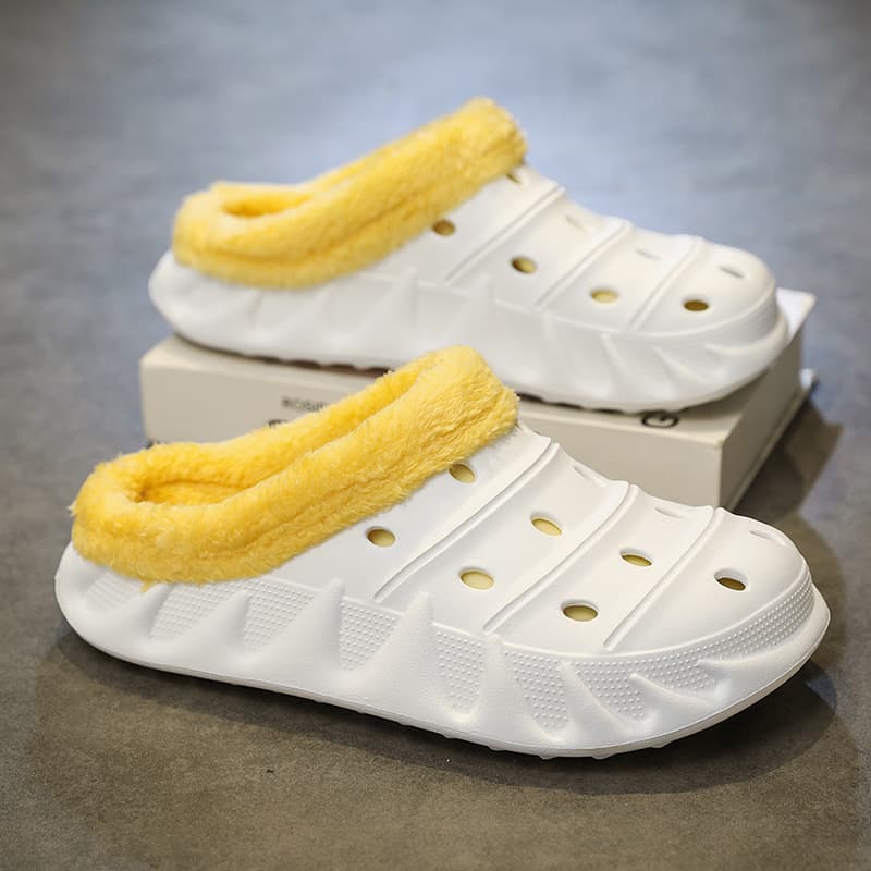 Slippers for autumn and winter outer wear, home slippers, new home thick-soled plus velvet warm cotton shoes, cotton slippers with heel covers