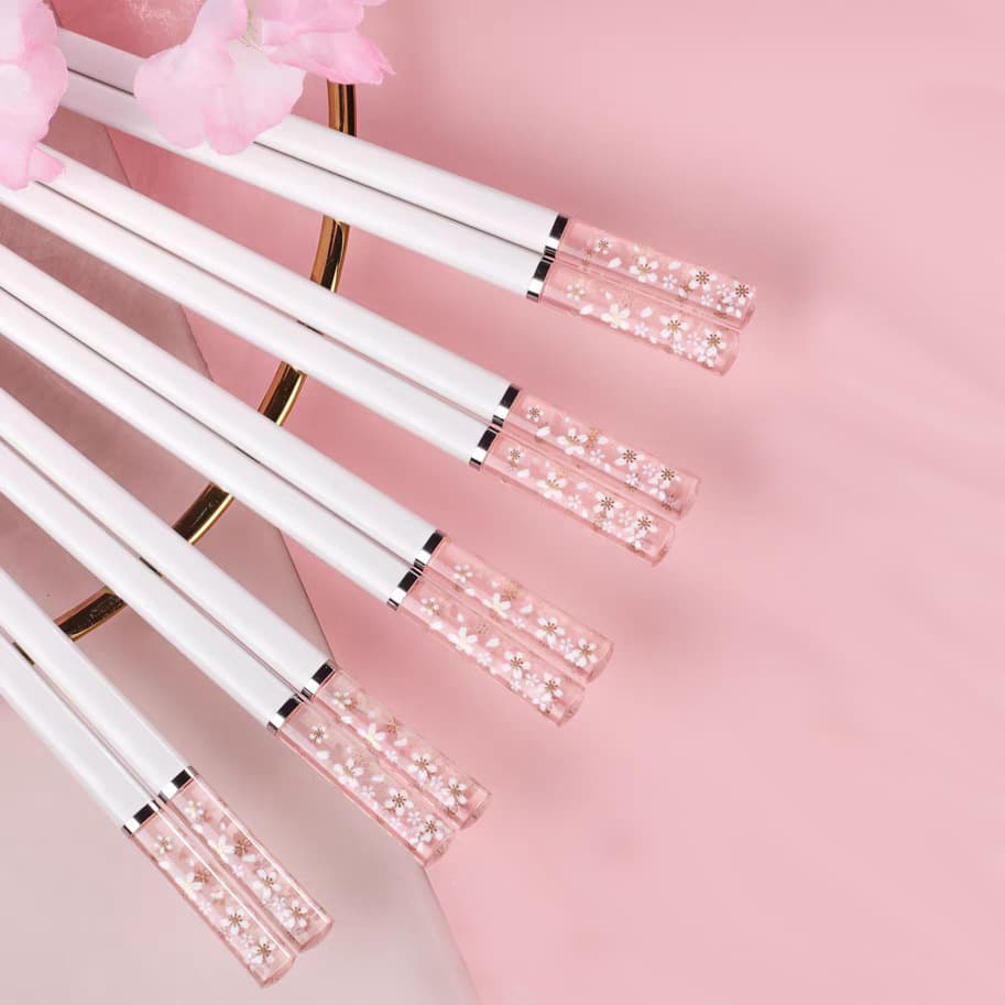 Household Chopsticks Cherry Blossom High-end Alloy Chopsticks Wholesale Light Luxury Anti-slip Japanese-style Crystal Pointed High-value Chopsticks