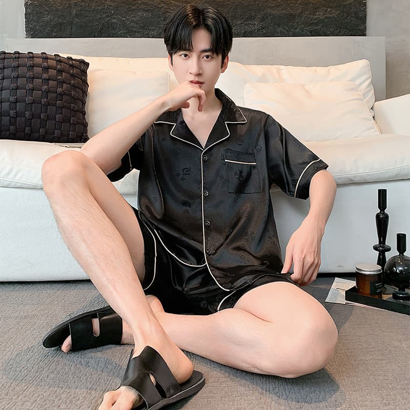 Wholesale pajamas for men summer short-sleeved ice silk thin section teen internet celebrity popular men's imitation silk home wear set