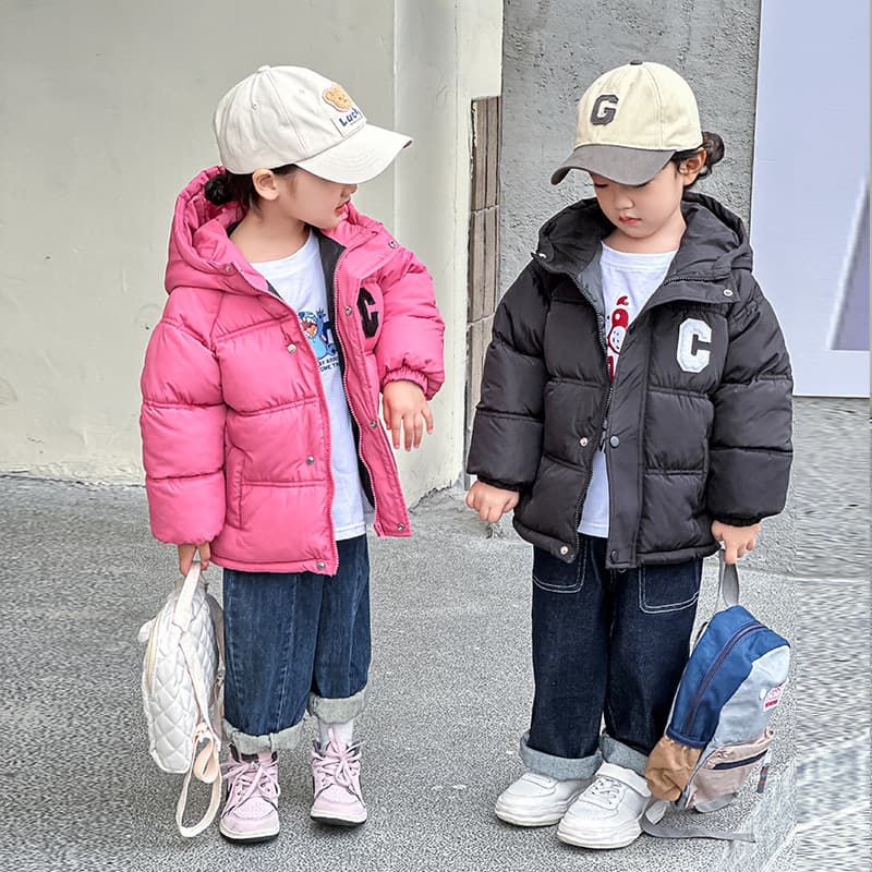 New winter clothing, children's hooded down-padded jacket, warm and cute, winter children's clothing, thickened cotton-padded jacket for small and medium-sized children, trendy