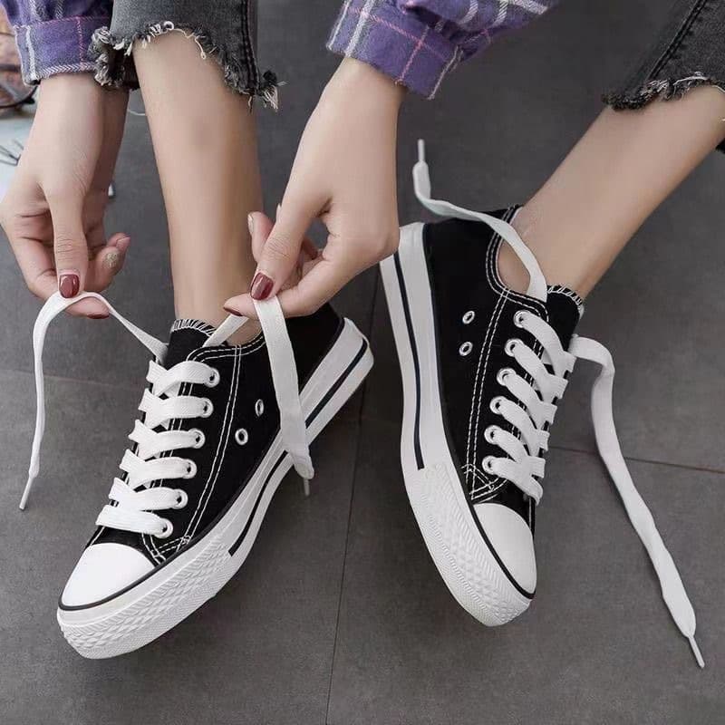 Wholesale 2025 Spring/Autumn Classic Canvas Shoes for Women, Students, Korean Style White Shoes, Couple Style Men's Casual Board Shoes