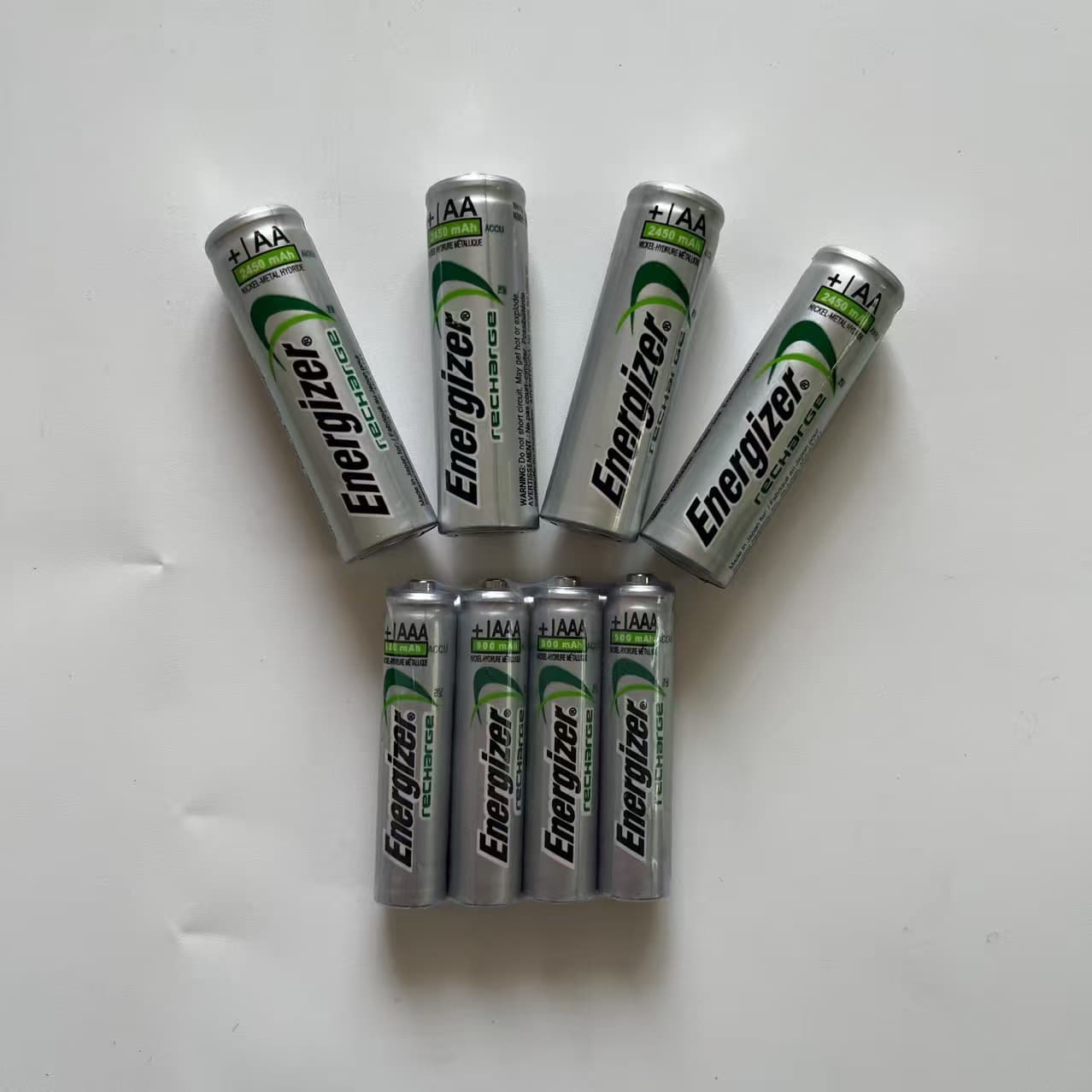 Energizer rechargeable batteries, AA 2450mAh, AAA 900mAh, durable, suitable for microphones, mice, and toys, large capacity.