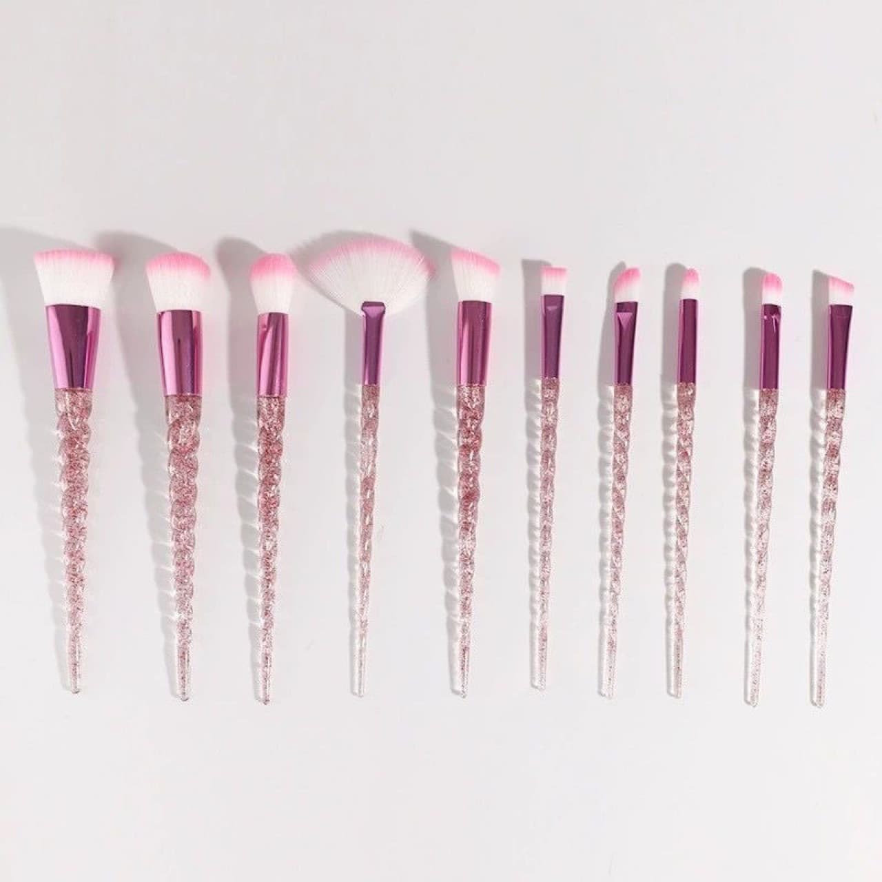 10 Long Handle Makeup Brushes Full Set with Spiral Handle, High-End, Beginner-Friendly, Cute Pink