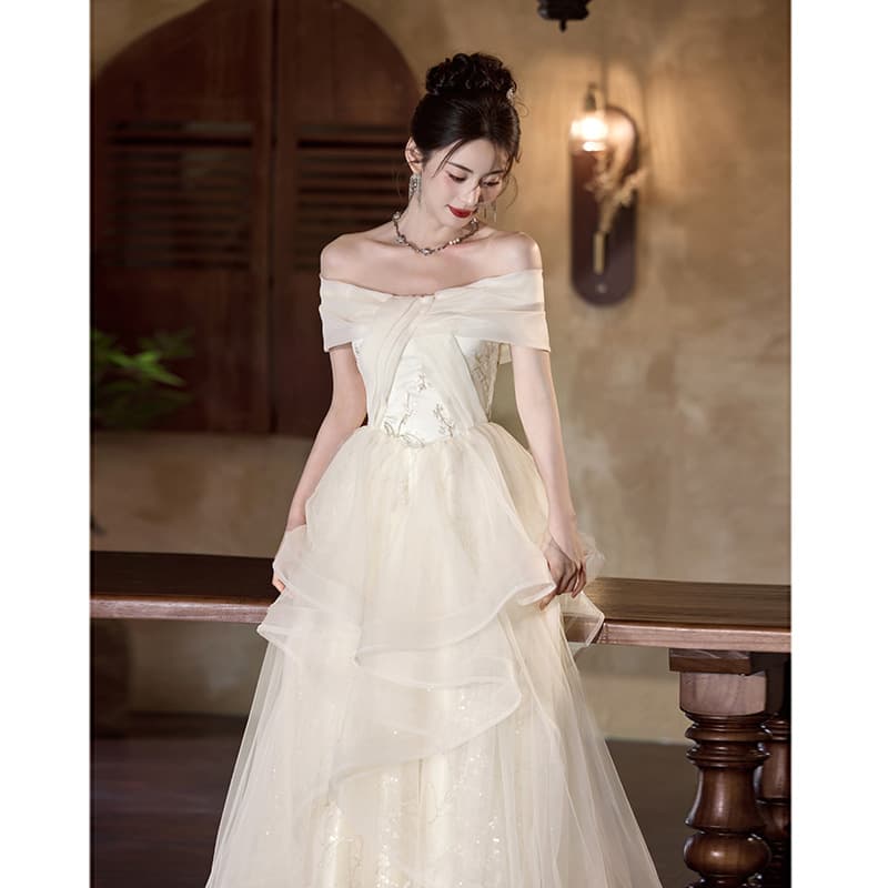 Evening Dress 2025 New High-end One-shoulder Luxury Niche Premium Sense Host Stunning Coming-of-age Ceremony Art Exam
