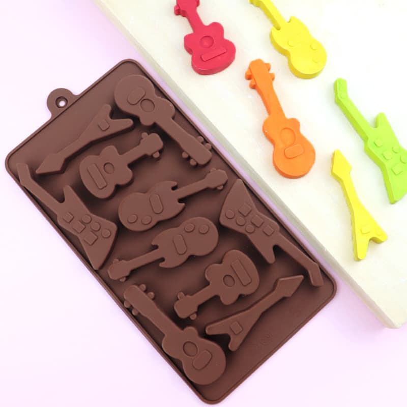 Xunwei Wholesale 10-String Pipa Silicone Mooncake Mold Kitchen Baking Silicone DIY Soap Mold