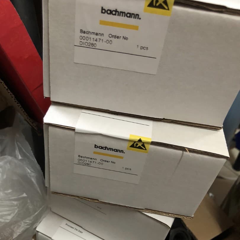 Bachmann modules CNT204/H CNT204/R FS221/N ISI222 ISI222/8 in stock, price negotiable