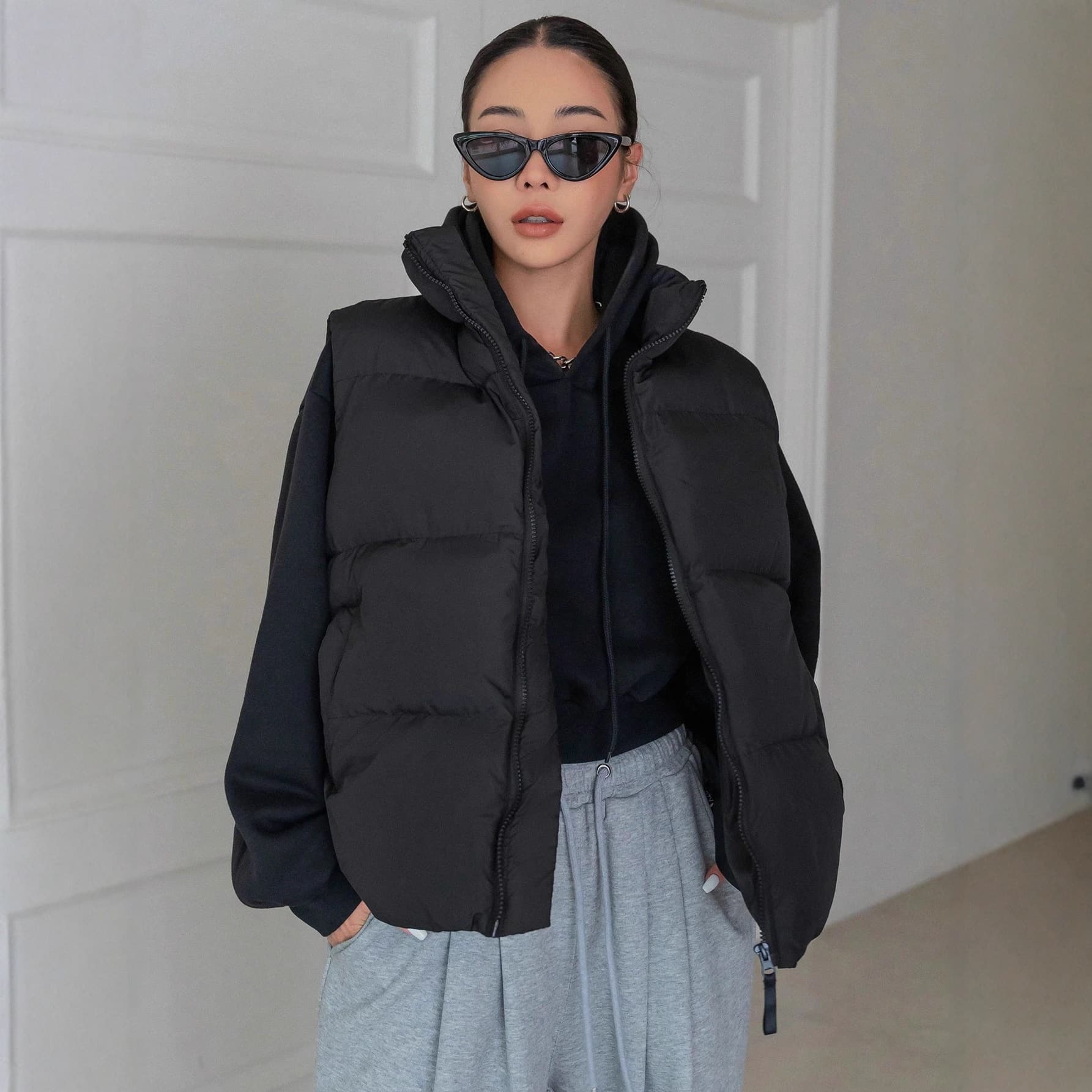 Cross-border Hot Selling Amazon Women's Autumn Winter Vest Hooded Cotton Padded Short Sleeveless Jacket