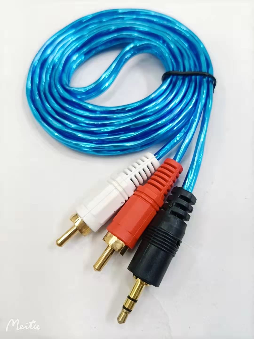 Manufacturer supplies 1.5-meter transparent 1/2 audio cable with 3.5mm to 2 RCA connectors.