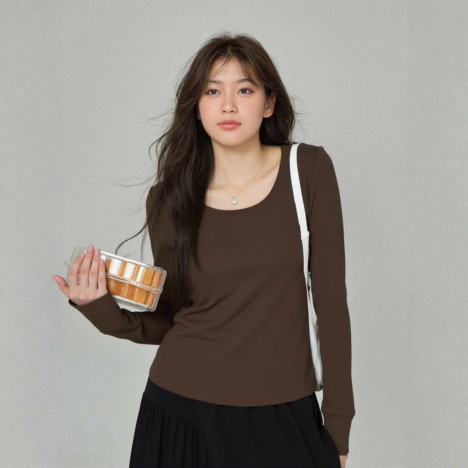Plus Size Base Shirt Women's Spring/Autumn Inner Layer Can Be Worn Out, High-End Large U-Neck Regular Shoulder Slimming Belly Cover Knit 3571