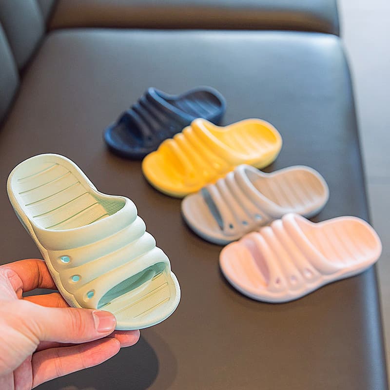 Caterpillar Children's Slippers Summer Boys Girls Indoor Bathroom Soft Sole Non-Slip Home Baby Sandals