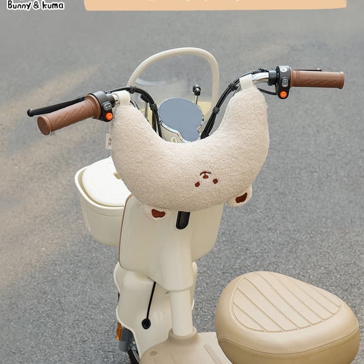 Electric scooter baby anti-collision pad protective cushion child battery-powered vehicle cartoon doll child soft padding protective pad
