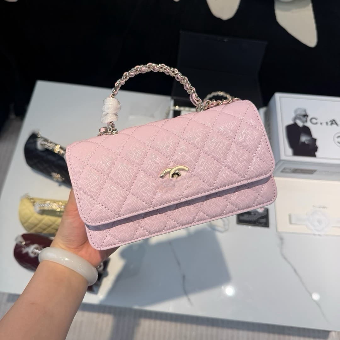 2026 Chanel Caviar Leather Pure Cowhide Steel Handle Accordion Bag Quilted Chain Versatile High-End Chanel-Style Handbag