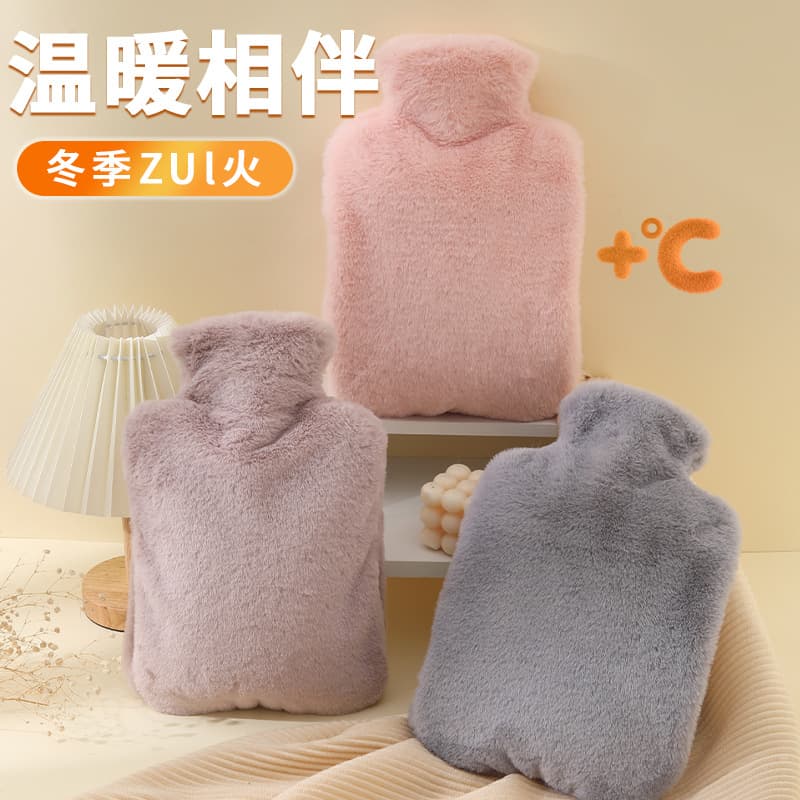 Wholesale PVC refillable hot water bags explosion-proof thick version for abdominal warming, cute student hand warmers