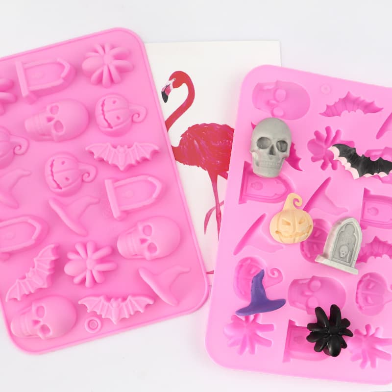 Minghao 18-Cavity Halloween Silicone Chocolate Mold DIY Cake Decoration Mold Halloween Spider Skull