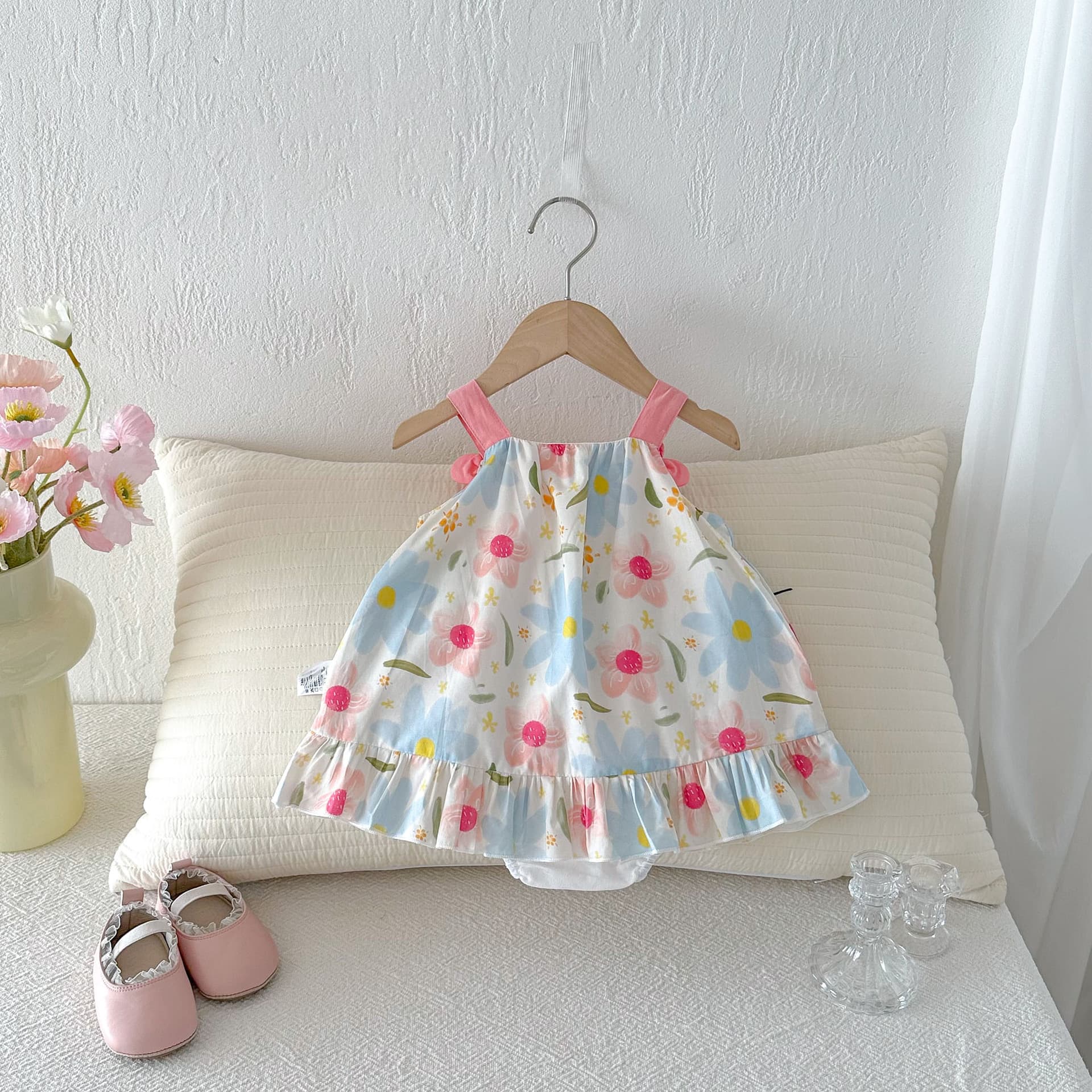 Baby clothes, summer thin, infant flower suspender skirt, baby girl's baggy dress, fashionable floral girl's dress